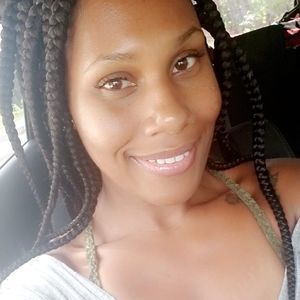 Meet your Posher, Kialeah